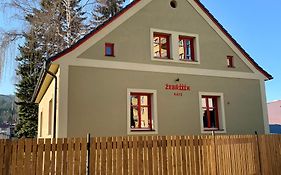 Žebřík postel Sušice